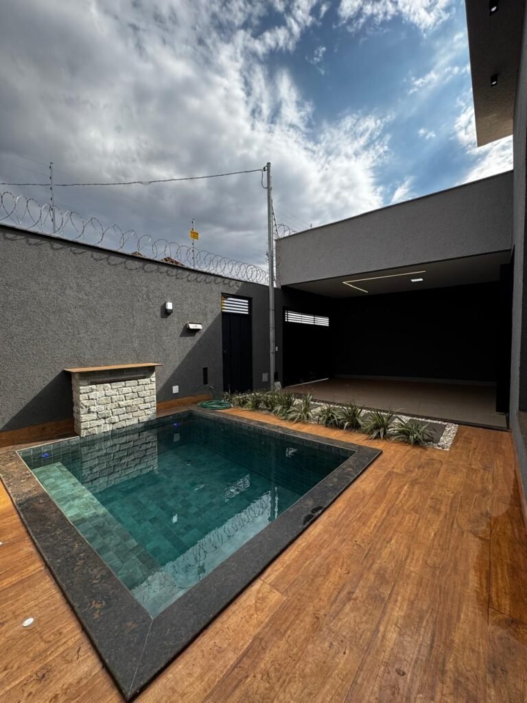 CASA DE ALTO PADRÃO | SETOR FAIÇALVILLE – GOIÂNIA