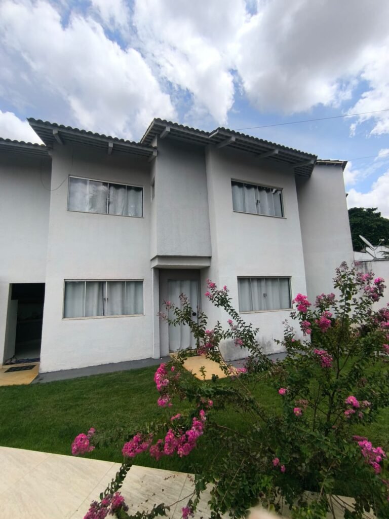 OPORTUNIDADE ÚNICA: SOBRADO MODERNO NO JARDIM BRASIL
