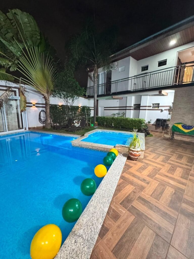 SOBRADO DE ALTO PADRÃO COM RENDA COMERCIAL – JARDIM PRESIDENTE | GOIÂNIA-GO — Foto