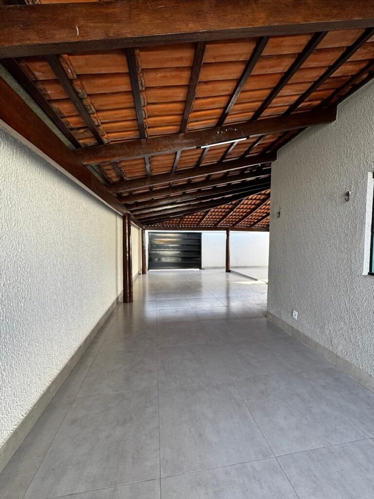 OPORTUNIDADE IMPERDÍVEL NO JARDIM LUZ! PRÓXIMO AO BURITI SHOPPING! — Foto