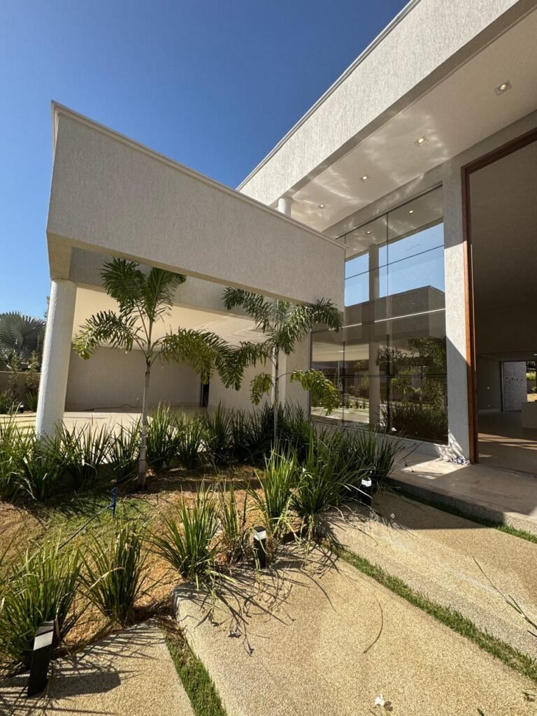 OPORTUNIDADE ÚNICA: MANSÃO DE ALTO PADRÃO NO CONDOMÍNIO DE CHÁCARA VILLA VERDE — Foto