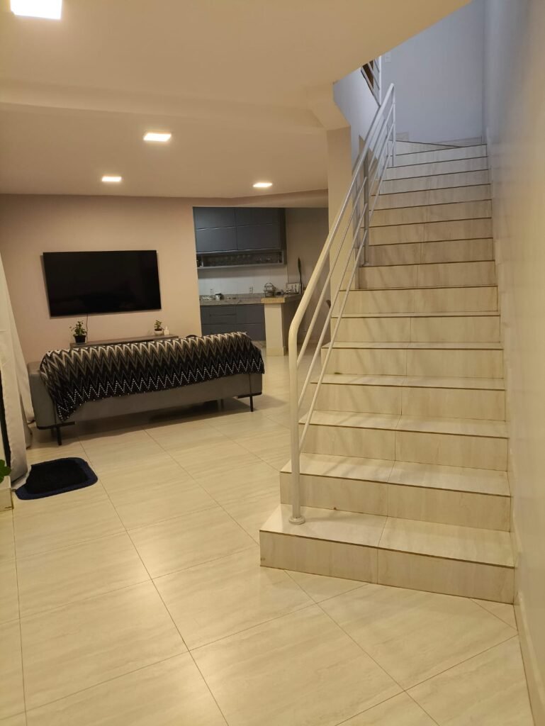 OPORTUNIDADE ÚNICA: SOBRADO MODERNO NO JARDIM BRASIL — Foto