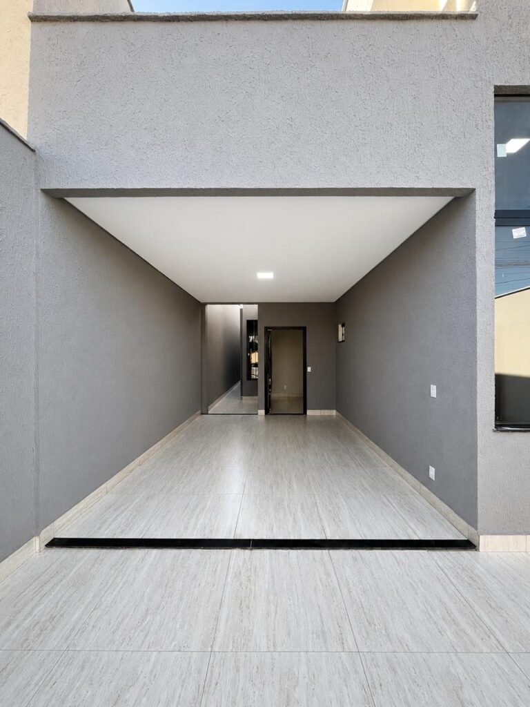 CASA NOVA DE ALTO PADRÃO NO SOLANGE PARK | INDEPENDENTE E MODERNA — Foto