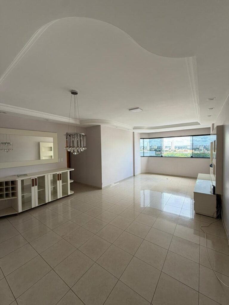 OPORTUNIDADE IMPERDÍVEL: APARTAMETO ESPAÇOSO NO RESIDENCIAL PLAZA LOURENZZO – SETOR BUENO