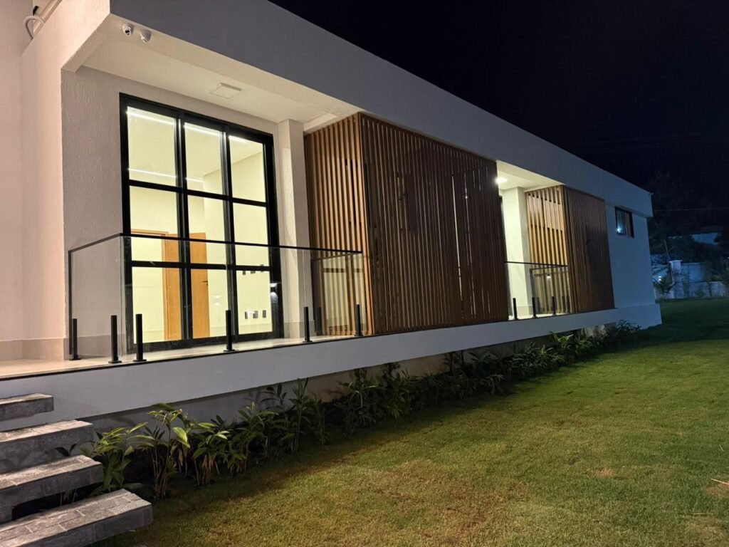 EXCLUSIVIDADE E SOFISTICAÇÃO NO CONDOMÍNIO VILLA VERDE RESIDENCIAL — Foto