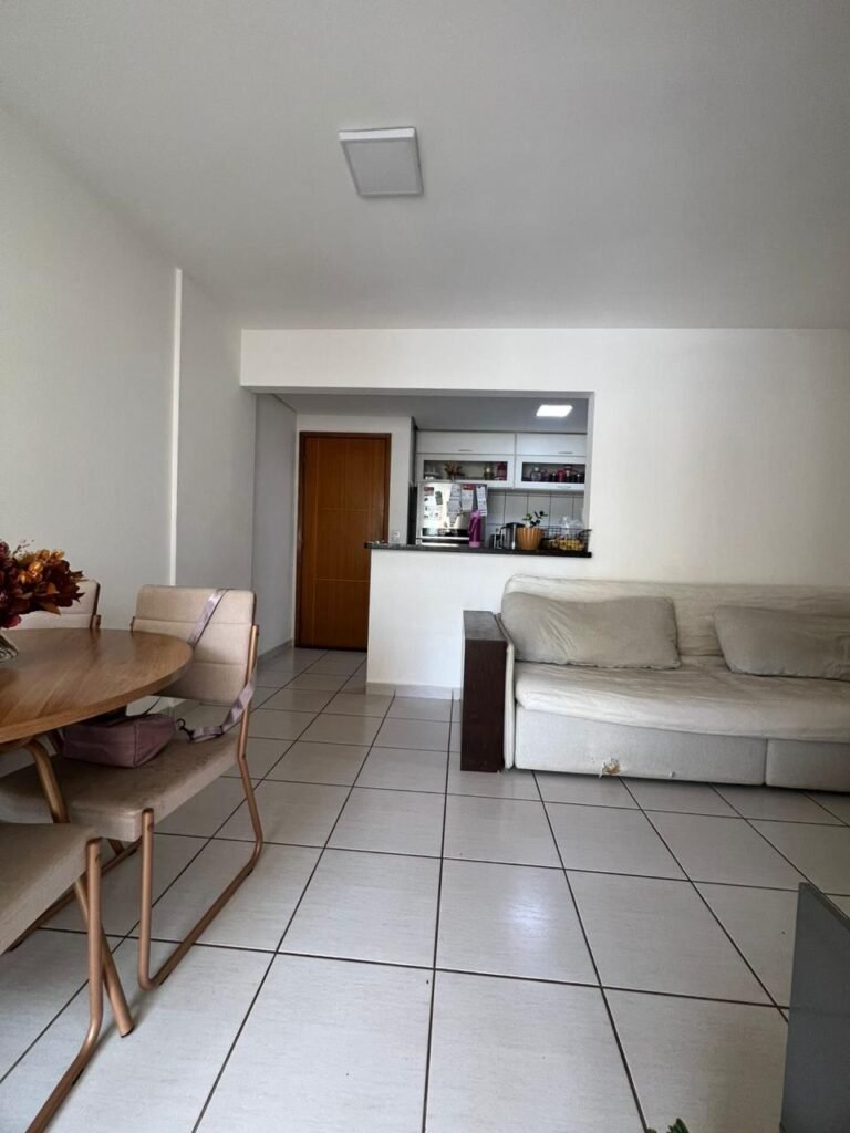 OPORTUNIDADE IMPERDÍVEL: APARTAMENTO NASCENTE NO EDIFÍCIO COSTA DOURADA – ALTO DA GLÓRIA — Foto