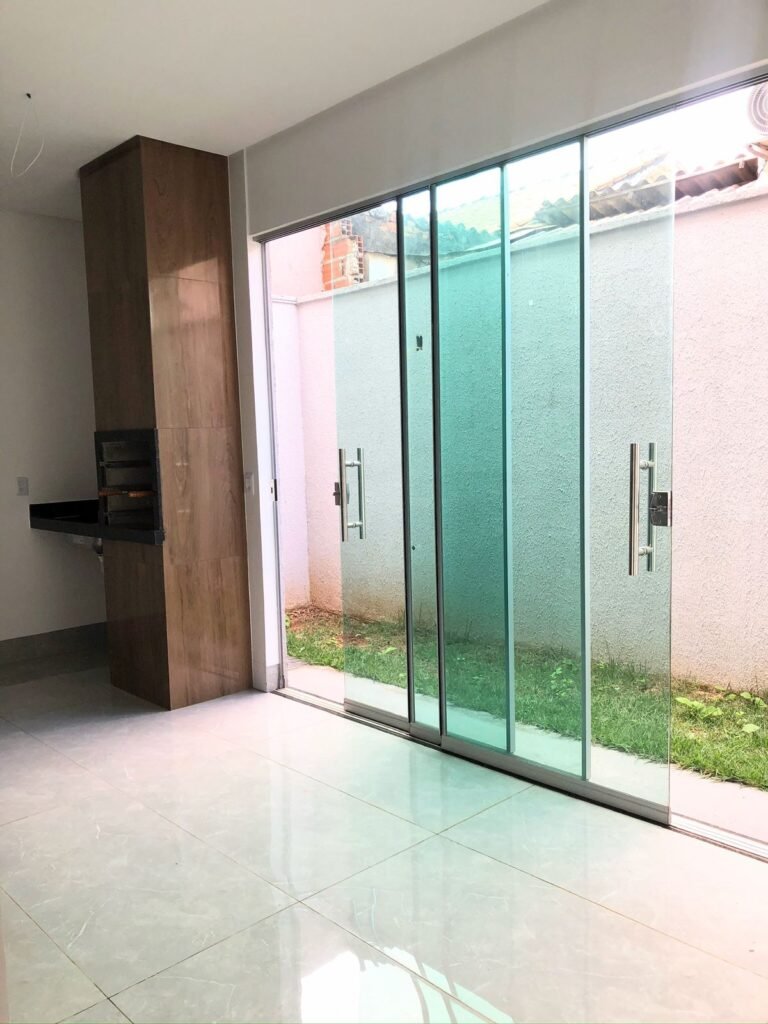 OPORTUNIDADE ÚNICA: CASA ESPAÇOSA NO SÍTIO SANTA LUZIA. — Foto